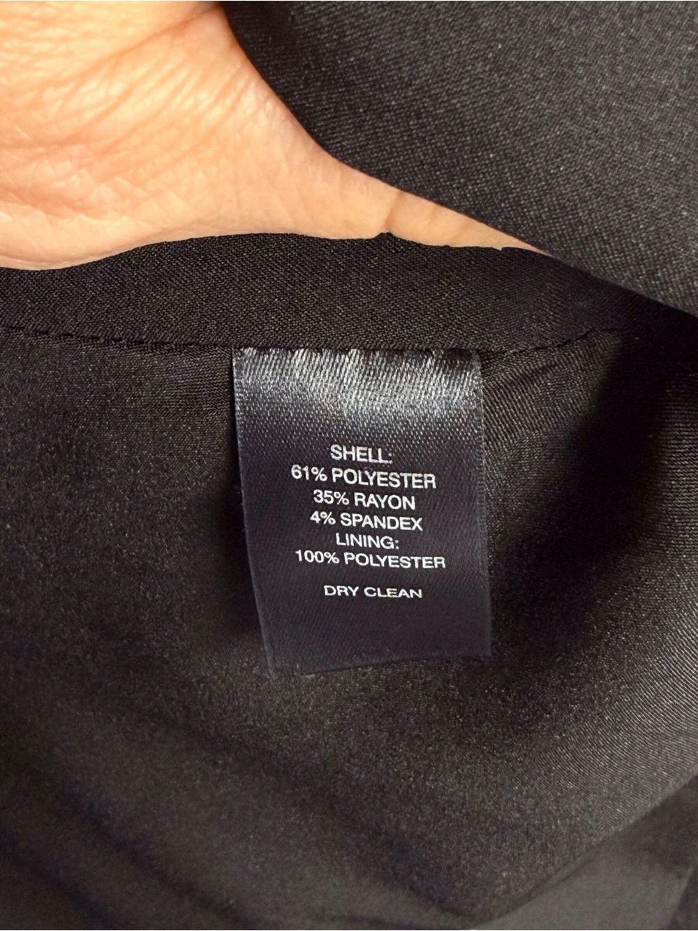 White House Black Market Women's Black Tailored Two-Button Blazer size 6 EUC